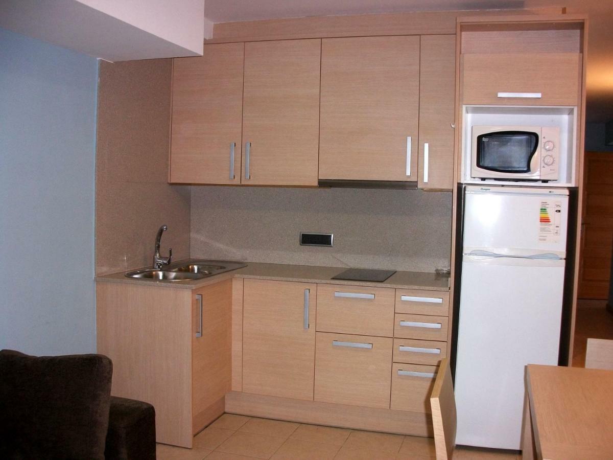Apartamentos San Cristobal ベナサル エクステリア 写真