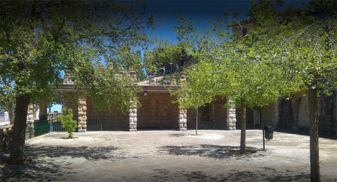 Apartamentos San Cristobal ベナサル エクステリア 写真