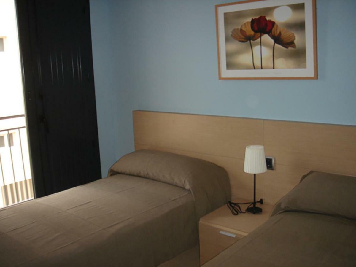 Apartamentos San Cristobal ベナサル エクステリア 写真